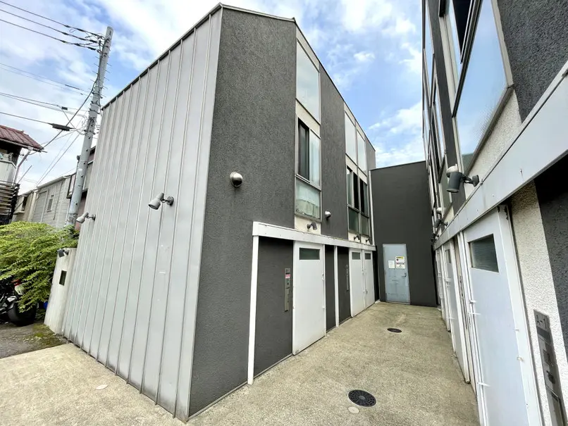 image - 2025-05-18T184652.061