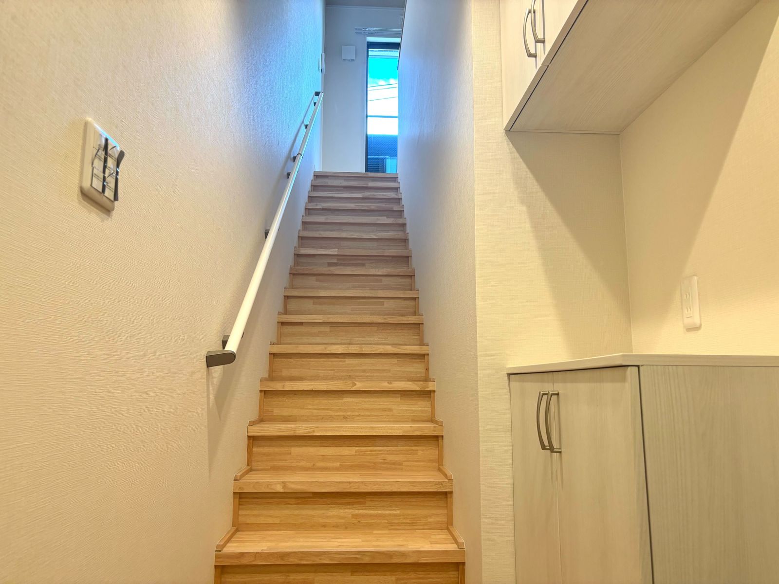 GARAGEクエスト玄関